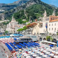  Odkryj niesamowite Wybrzeże Amalfi we Włoszech | Podróże 2023