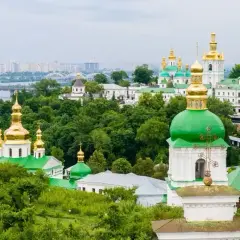 Czy Kijów jest bezpieczny? Aktualna sytuacja i porady dla podróżujących