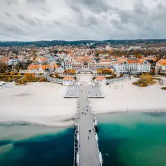 Najlepsze atrakcje nad morzem, które musisz zobaczyć – praktyczne porady i inspiracje