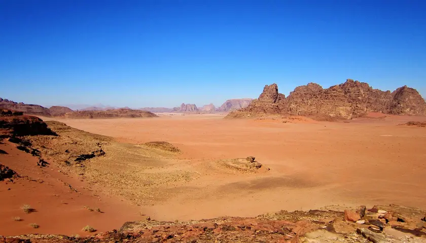 Pustynia Wadi Rum w Jordanii