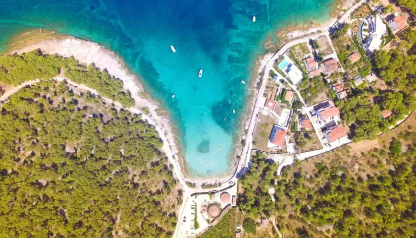 Wyspa Brač - co zobaczyć? Najlepsze miejsca i atrakcje na wyspie