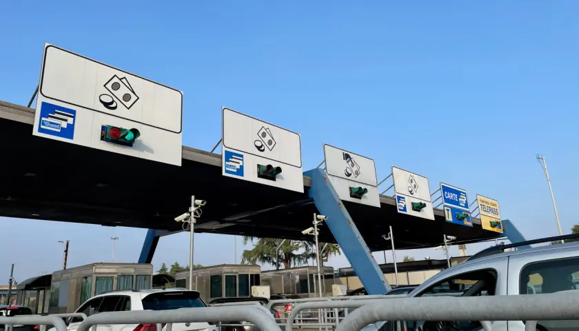  Opłaty i ceny autostrad we Włoszech 2023 - zestawienie kosztów