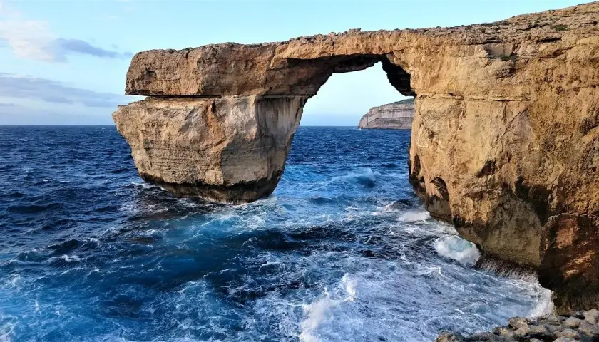 Czy Malta to wyspa? Odkryj jej niezwykłe cechy i historię